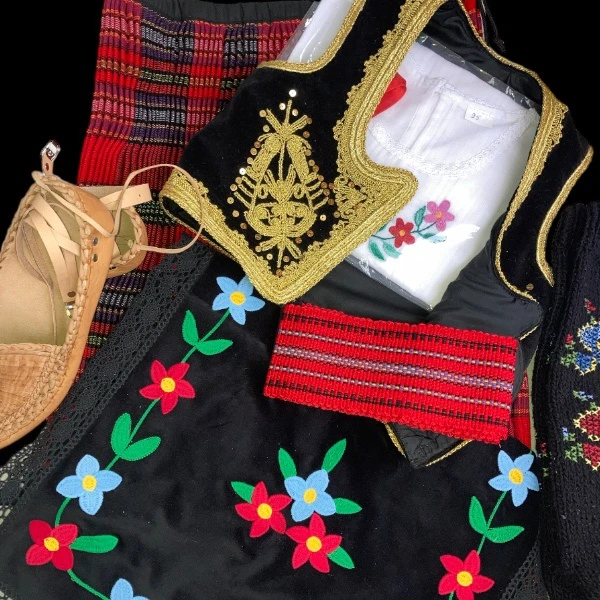 Serbian folk costume -3